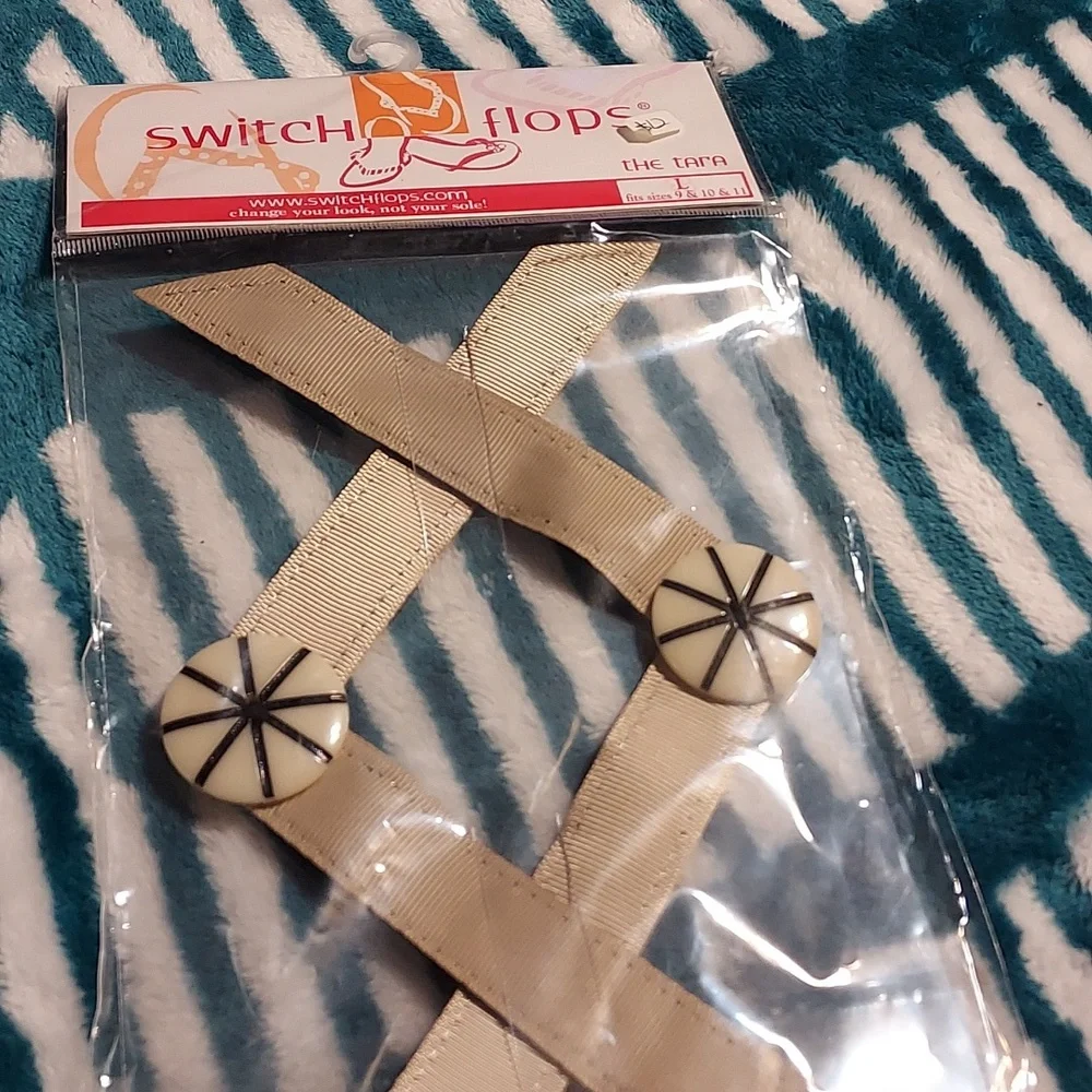 SWITCH FLOPS - Picture 6 of 7